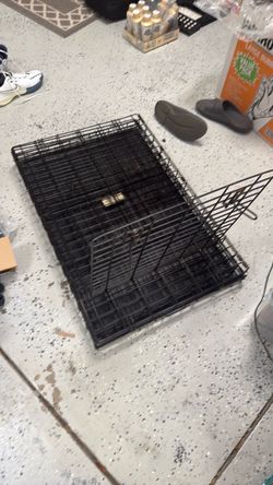 Large Collapsible dog crate