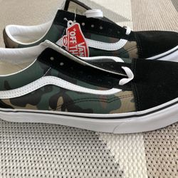 vans shoes men 9.5 Woman 11 Camouflage  Low Top 