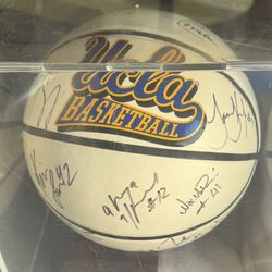 Signed UCLA Basketball 2007-08