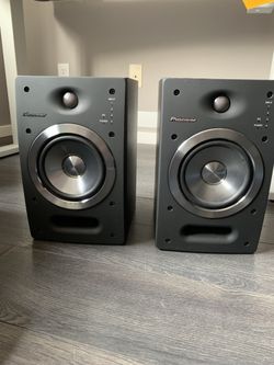 Pioneer DJ Speakers