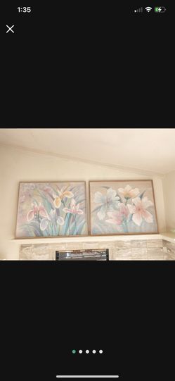 80โs Hand Painted Flower Wall Art
