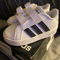 Toddler Adidas Shoes Size 4 NEW