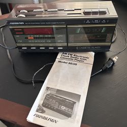 AM FM Radio Cassette Player & Alarm Clock