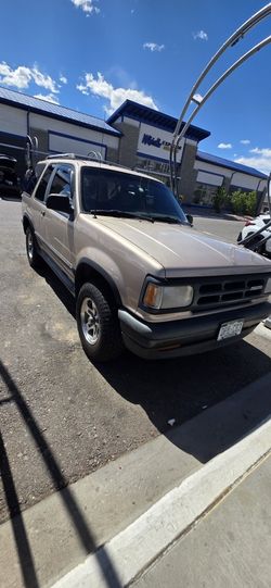 1994 Mazda Navajo
