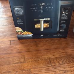 Thyme And Table 6qt Air Fryer.