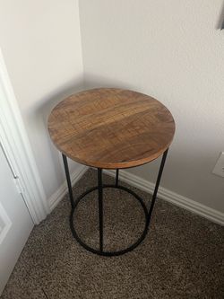 Round Wood Top Metal Side Table