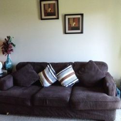 Sofa With Cushions