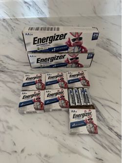 Energizer Ultimate Lithium AA Batteries Bundle