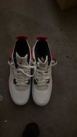 Air Jordan 4 Red Cement size 9.5(men’s)
