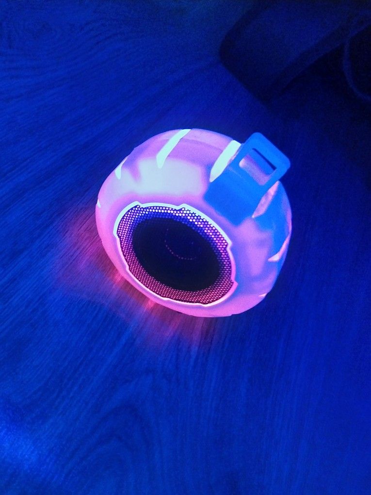 RGB Bluetooth Speaker(NEW)