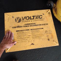 Toltec Power Distribution Box