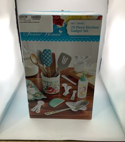 Pioneer Woman 20pc Kitchen Set NEW***