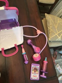Doctors Kit Toy 