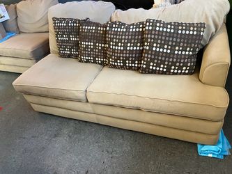 La-Z-Boy 2-Piece Sofa / Love Seats – $185