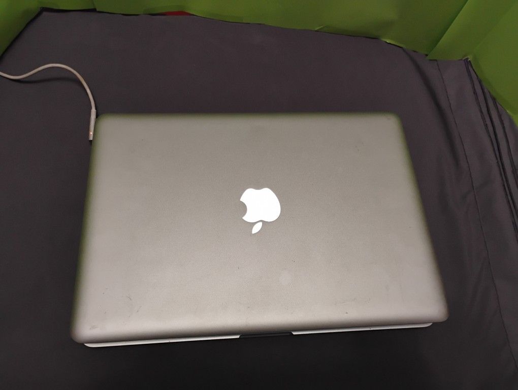MacBook Pro Model A1278 For Parts