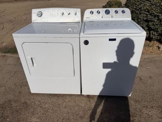 Maytag Washer and Dryer Set