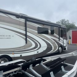 2017 Holiday Rambler Endeavor XE 37PE For Sale