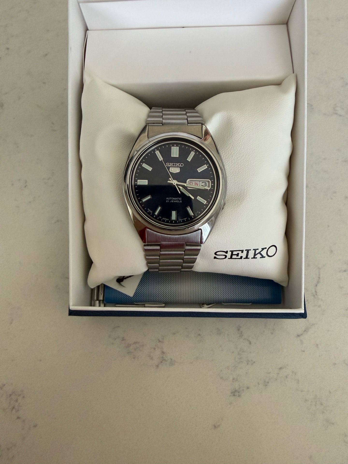 Seiko 5 Automatic Blue Dial Watch w/ Box & All Links