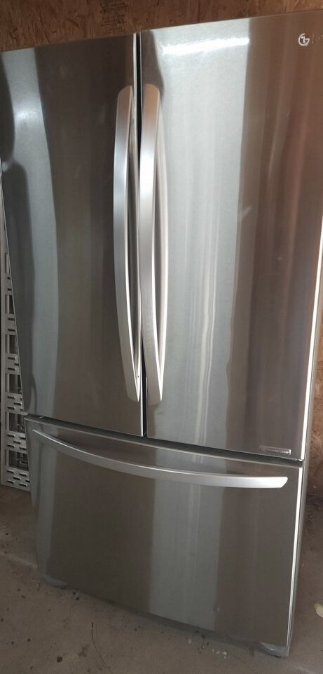 REFRIGERATOR