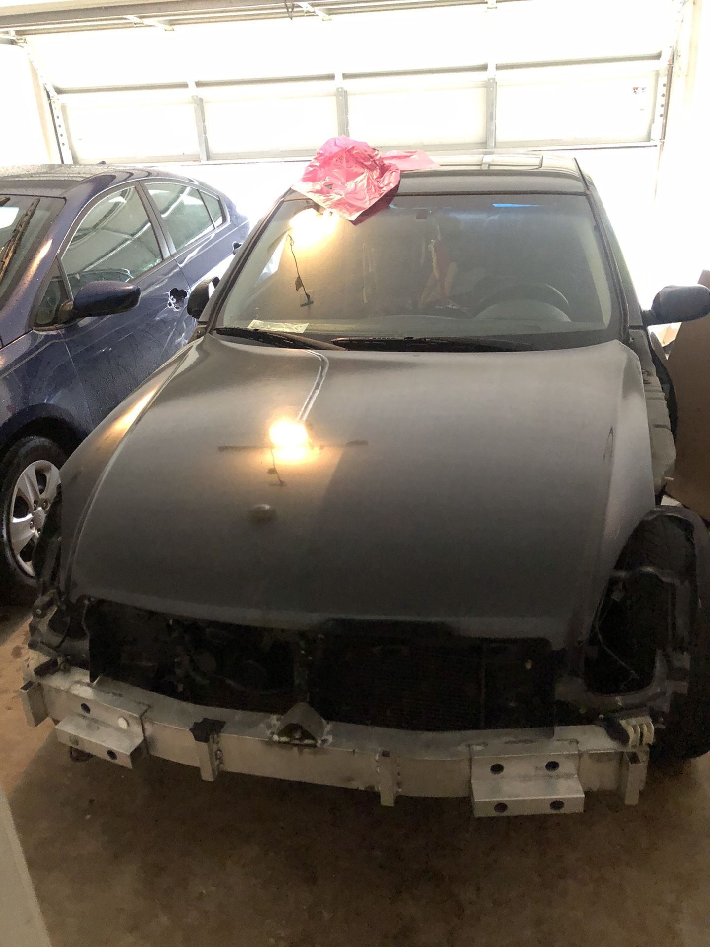 Infiniti G35 part out tell me what you looking for engine 84k miles