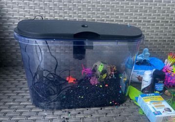 Fish aquarium tank set