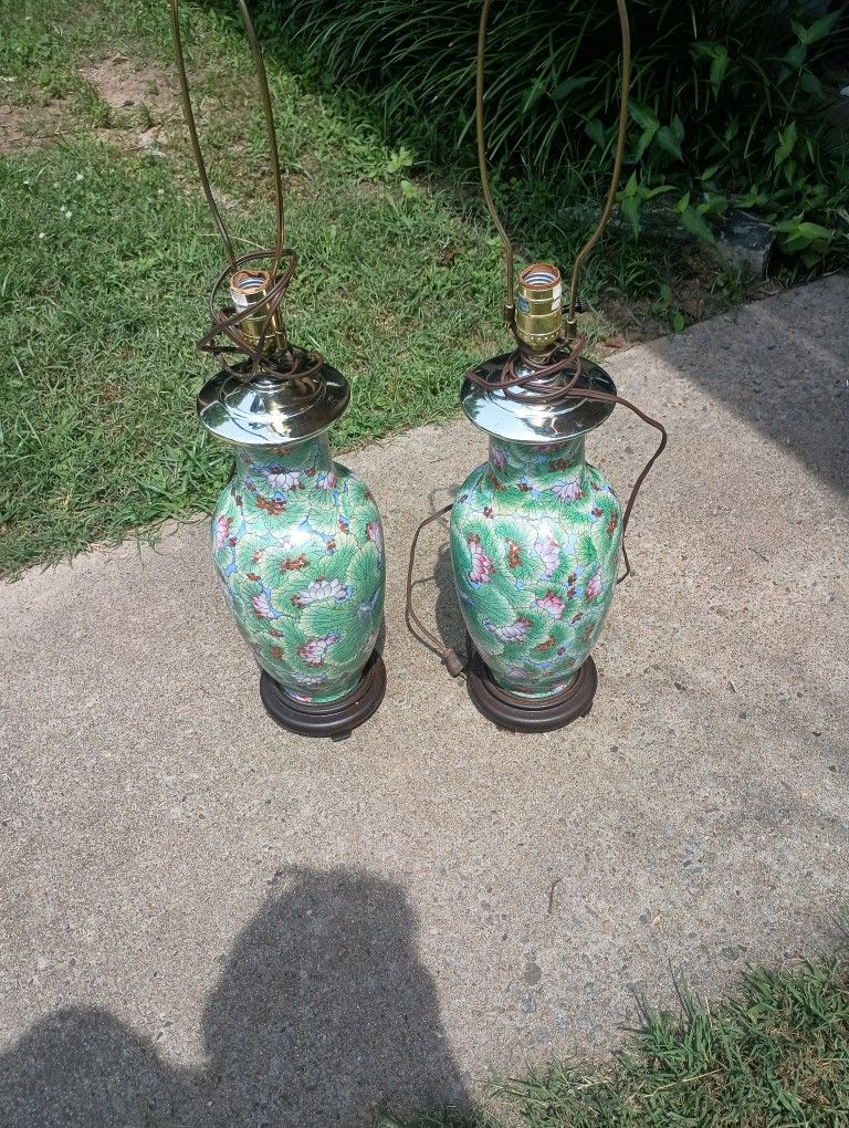 Vintage Asian Lamp