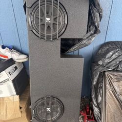 Subwoofer kicker 12s compact Tundra double cab , amp Autotek 2000w y Epicenter soundstream
