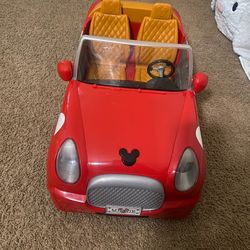 MINI MOUSE CONVERTIBLE CAR