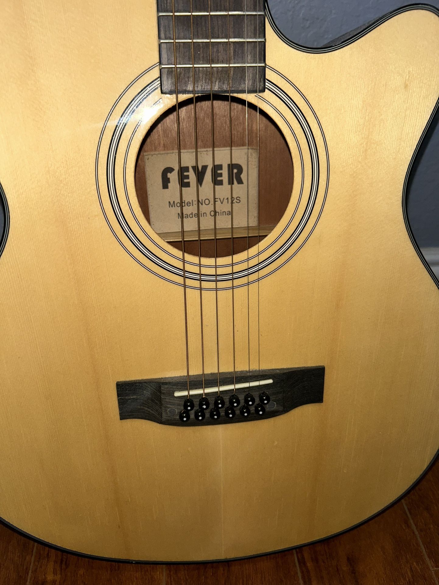 Fever String Acoustic Electric Guitar for Sale in Glendale CA