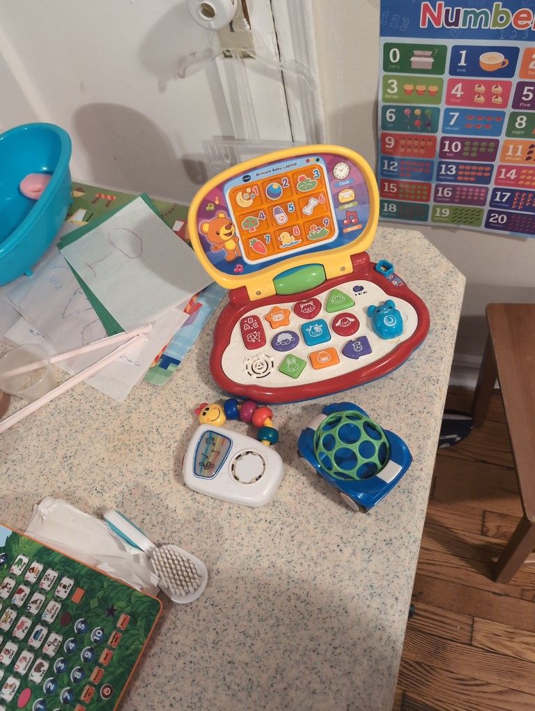 Baby toys 