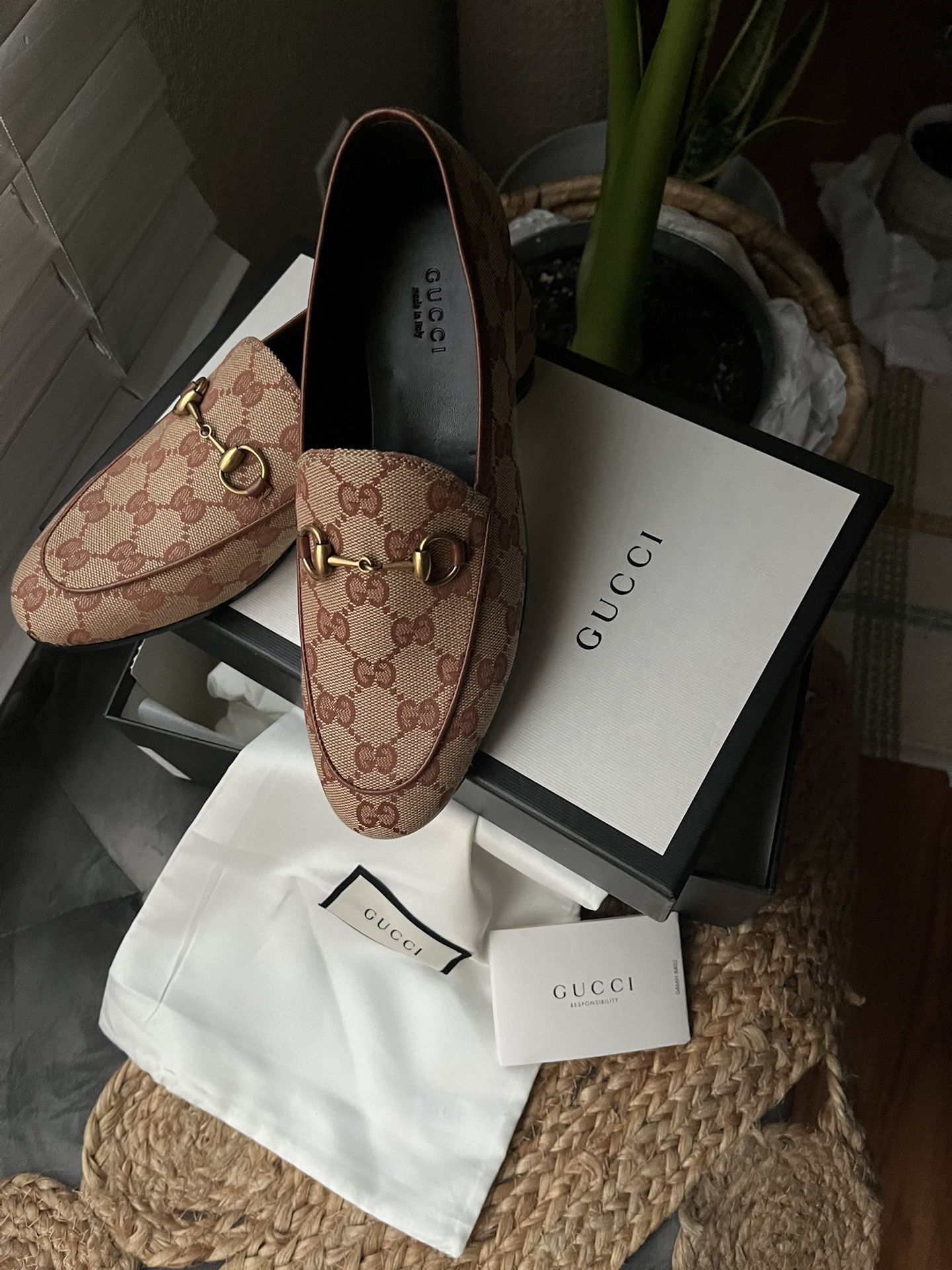 Authentic Gucci loafers