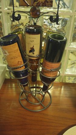Wine rack for 5 bottles