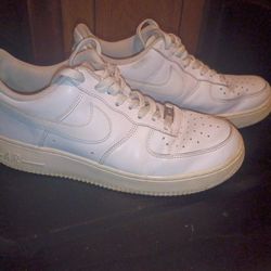 AIRFORCE ONE SHOES