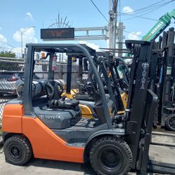 2018 Toyota Forklift 