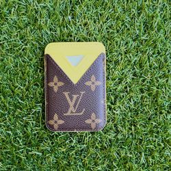 LV Monogram card holder 