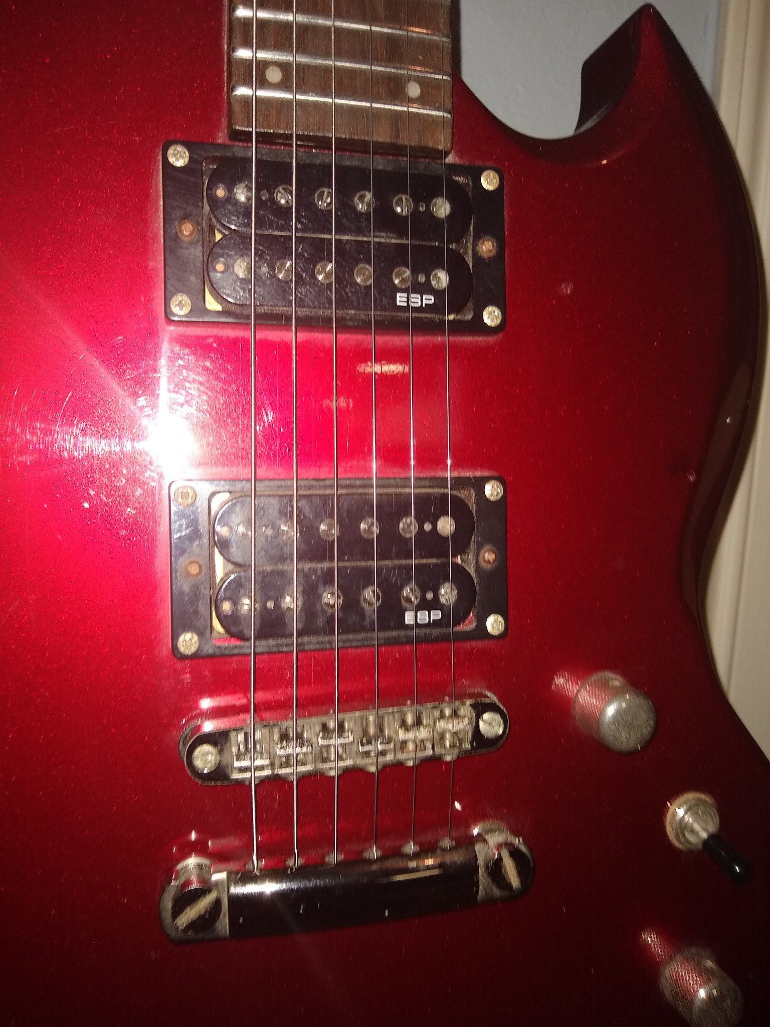LTD w ESP Viper -50 electric guitar with venom