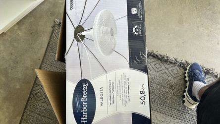 Outdoor portable fan Harbor Breeze