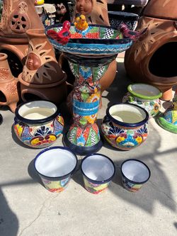 Talavera. Pots. And bird bath. 6 piezas