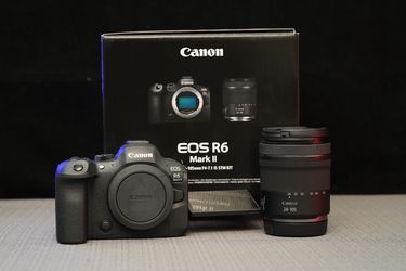 Canon EOS R6 Mark II Mirrorless Camera with 24-105mm f/4-7.1 Lens