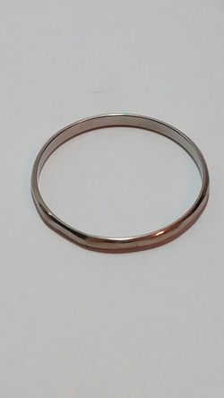 Mother of Pearl cream bracelet