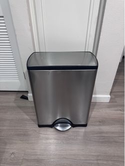simplehuman 10.5-Gallon Stainless Steel Step Trash Can
