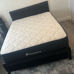 Frame bed (silver and black)+ mattress