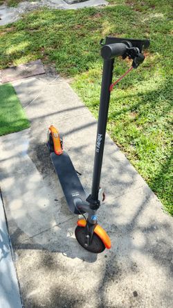 Electric scooter