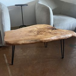 Solid wood Live edge Accent Table/Side Table-hair Pin Legs 