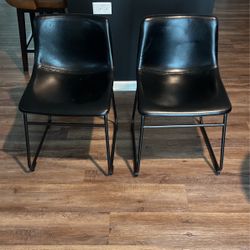 2Kitchen Table Chairs 