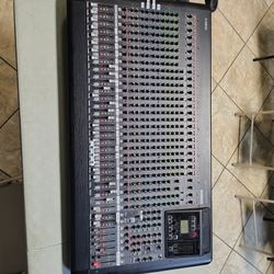 Yamaha Hybrid Sound Mixer MGP32X 
