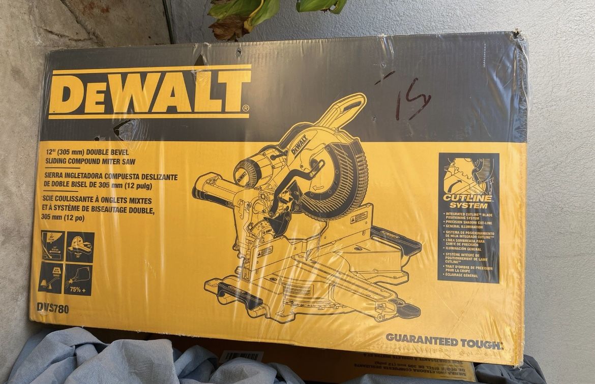 Dewalt (DWS780) 12 Miter Saw Double Bevel Sliding Compound