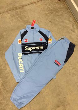 Supreme set