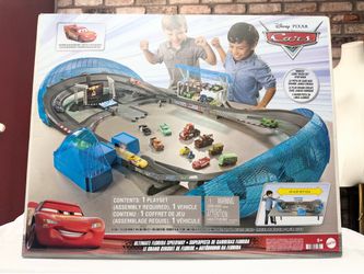 Disney and Pixar Cars Ultimate Florida Speedway Track Set NEW