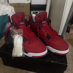 Jordan 4 Retro Fiba 